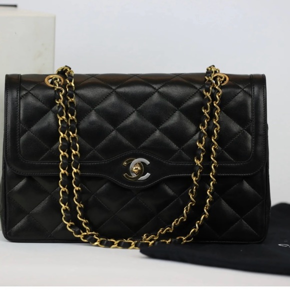 ๐ฏ๐Authentic ๐CHANEL Paris Limited Edition Lambskinn Double Flap - Picture 5 of 10